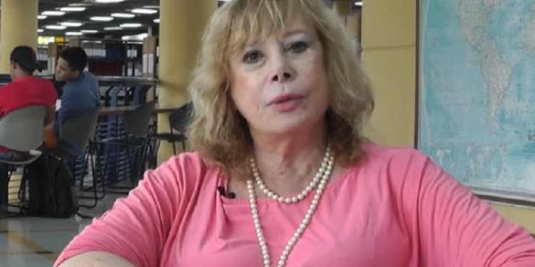 Presentarán el libro “Plataformas digitales en la ciudad” – Entrevista a Susana Finquelievich