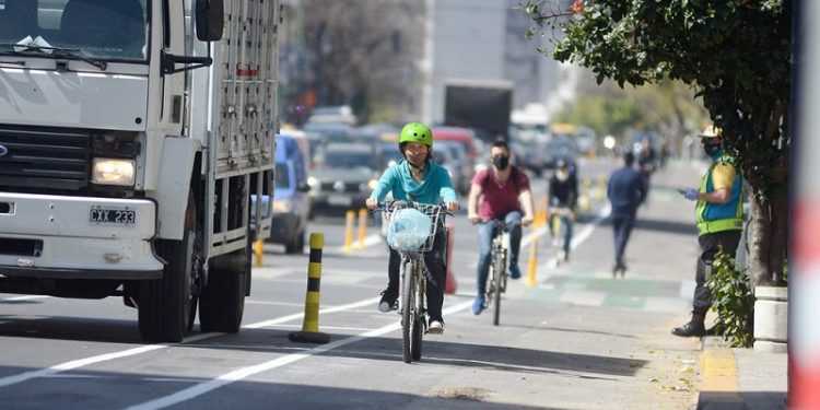 La legislatura porteña pide precisiones sobre cambios en la red de bicisendas