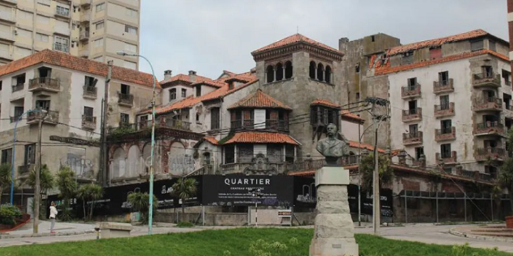 ¿Cómo se pueden preservar los edificios históricos de la ciudad?