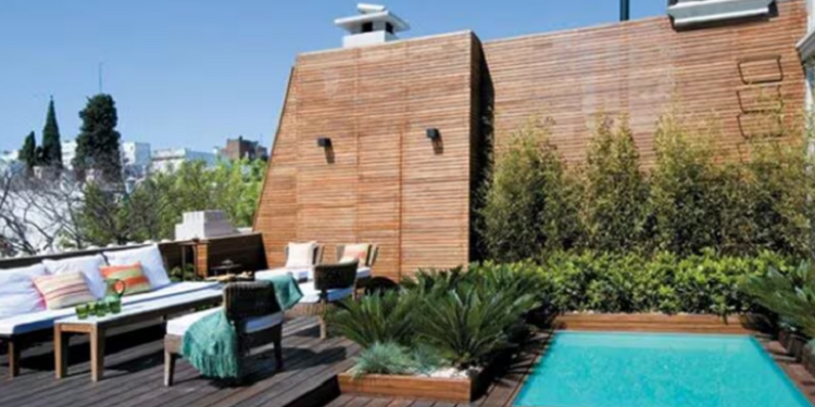 Estructuras en terrazas y balcones frente a tormentas de verano