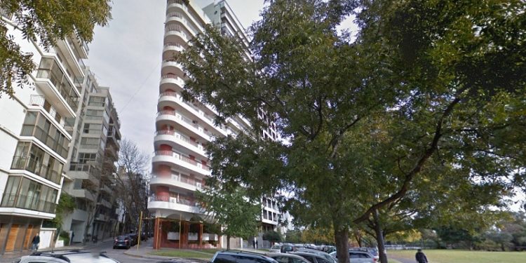 Edificios triangulares: una geometría con sus razones