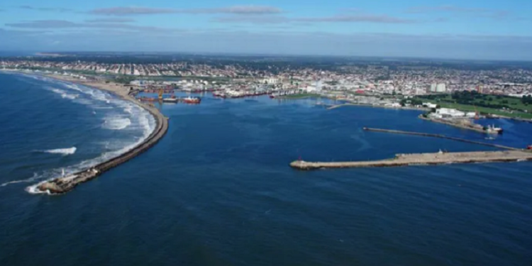 Preparativos para el nuevo dragado del Puerto