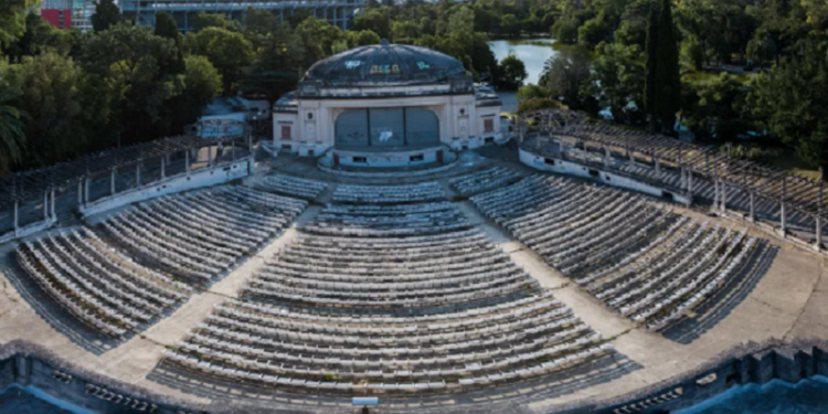 Se reavivó la polémica por el Teatro del Lago en La Plata