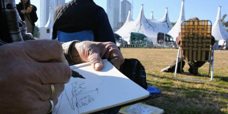 Dibujar Rosario sin reglas y con ganas