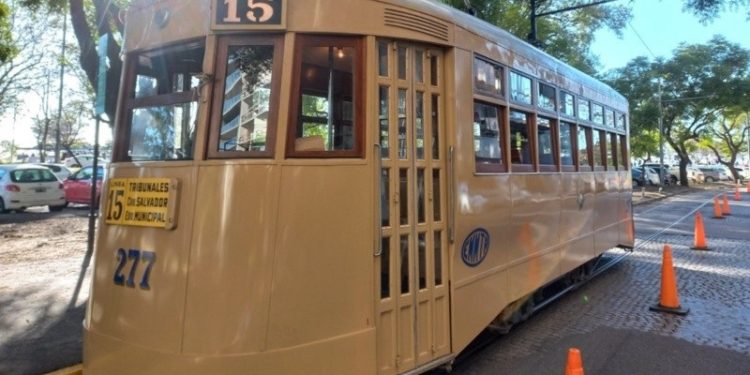 El tranvía histórico de Rosario vuelve a las calles
