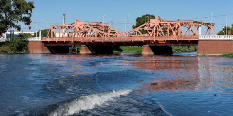 La Corte Suprema cerró la supervisión por la contaminación del Riachuelo