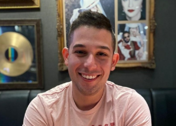 Homenaje a Fontanarrosa en El Cairo de Rosario – Entrevista a Kevin Dolce