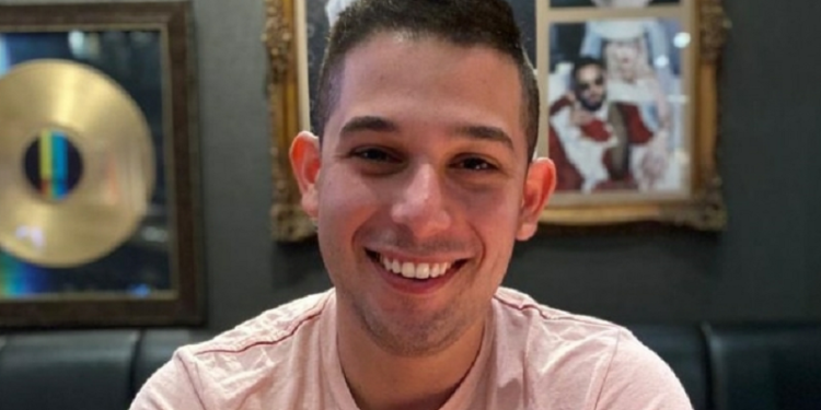 Homenaje a Fontanarrosa en El Cairo de Rosario – Entrevista a Kevin Dolce