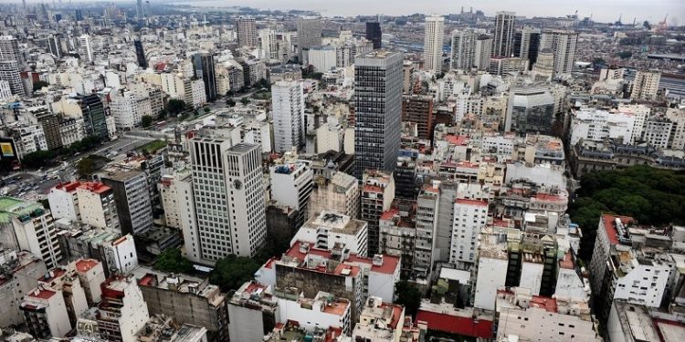 Relatos urbanos cruzados