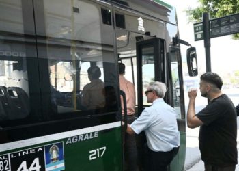 Primera línea de colectivo porteño con sistema multipago