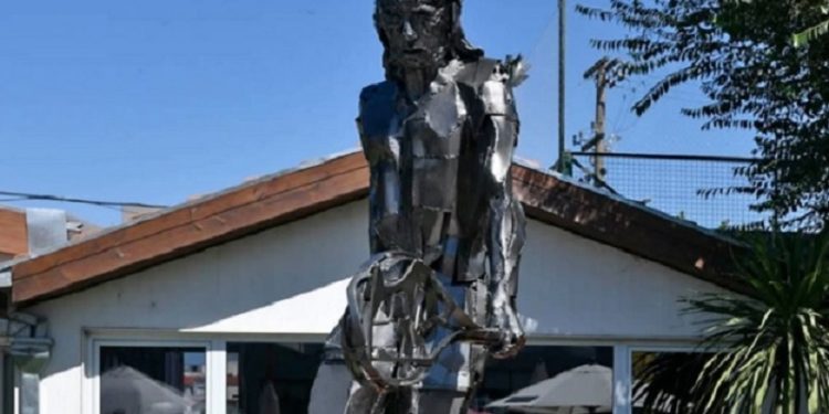 Se restauró la obra “Vilas, el revés argentino”