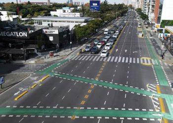 De estacionar por Internet a la “revolución de la micromovilidad”