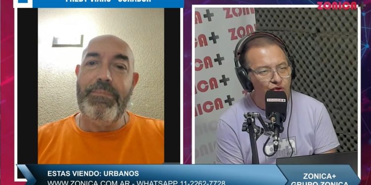 Muestra de figuritas en Villa Mitre – Entrevista a Fredy Viaro